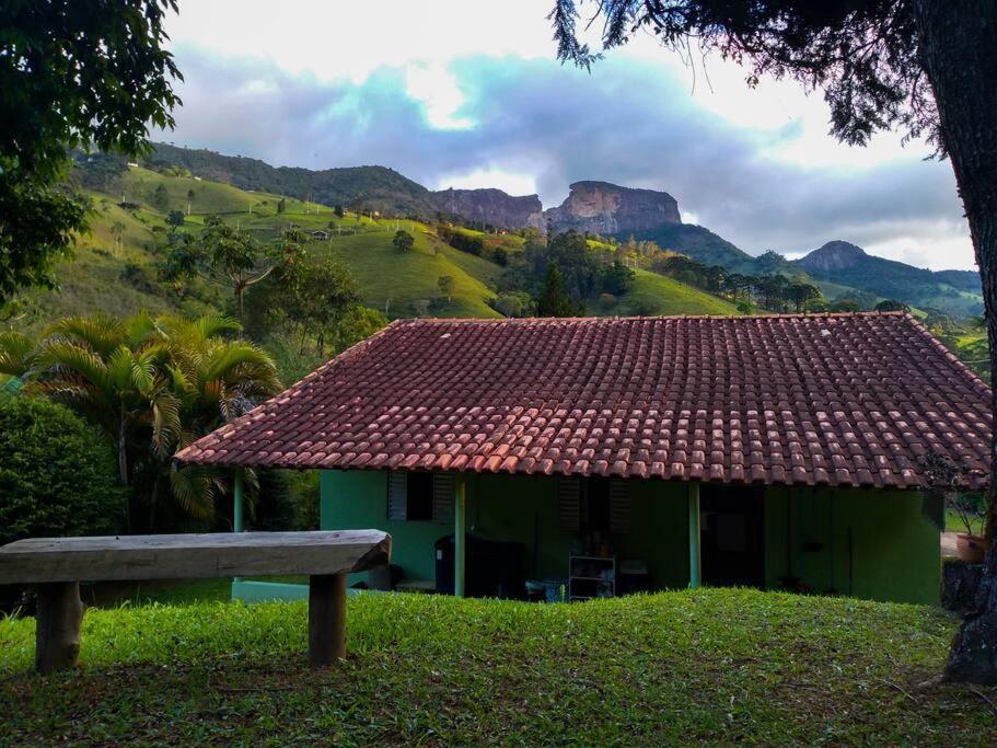 Casa Bela Vista - Sao Bento Do Sapucaiヴィラ エクステリア 写真